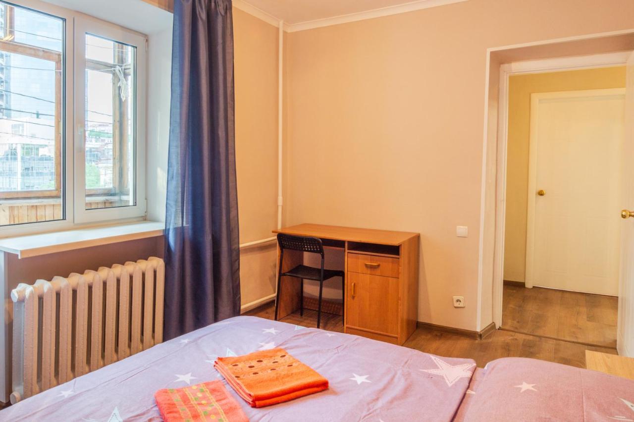 Бульвар Леси Украинки 10 Kiev Exterior foto